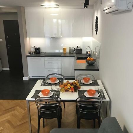 Apartament Emilia Apartment Warsaw Ngoại thất bức ảnh